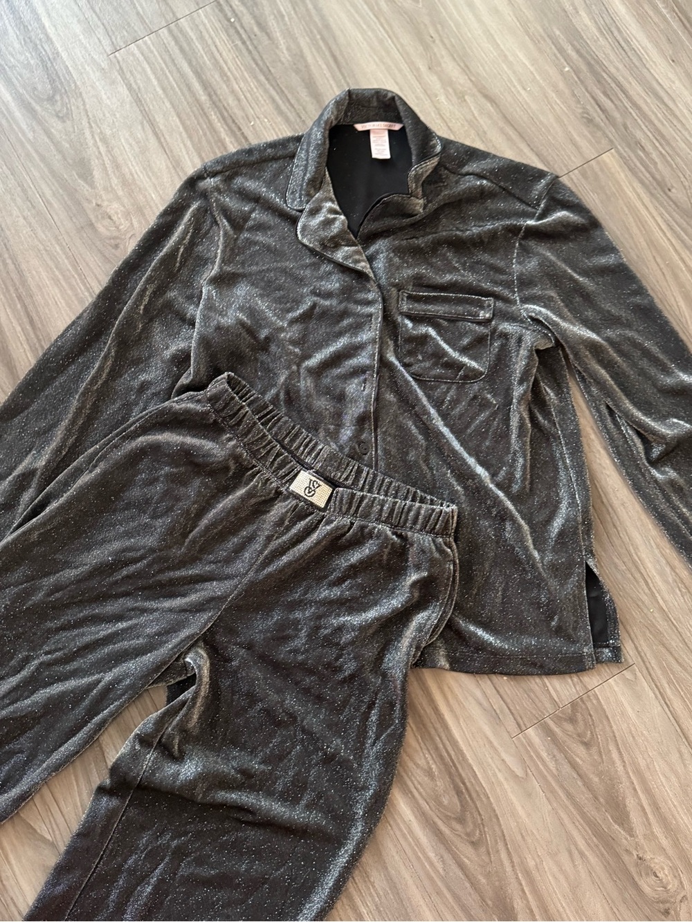 Victoria’s Secret Metallic Silver Shimmer Pajama Set XS